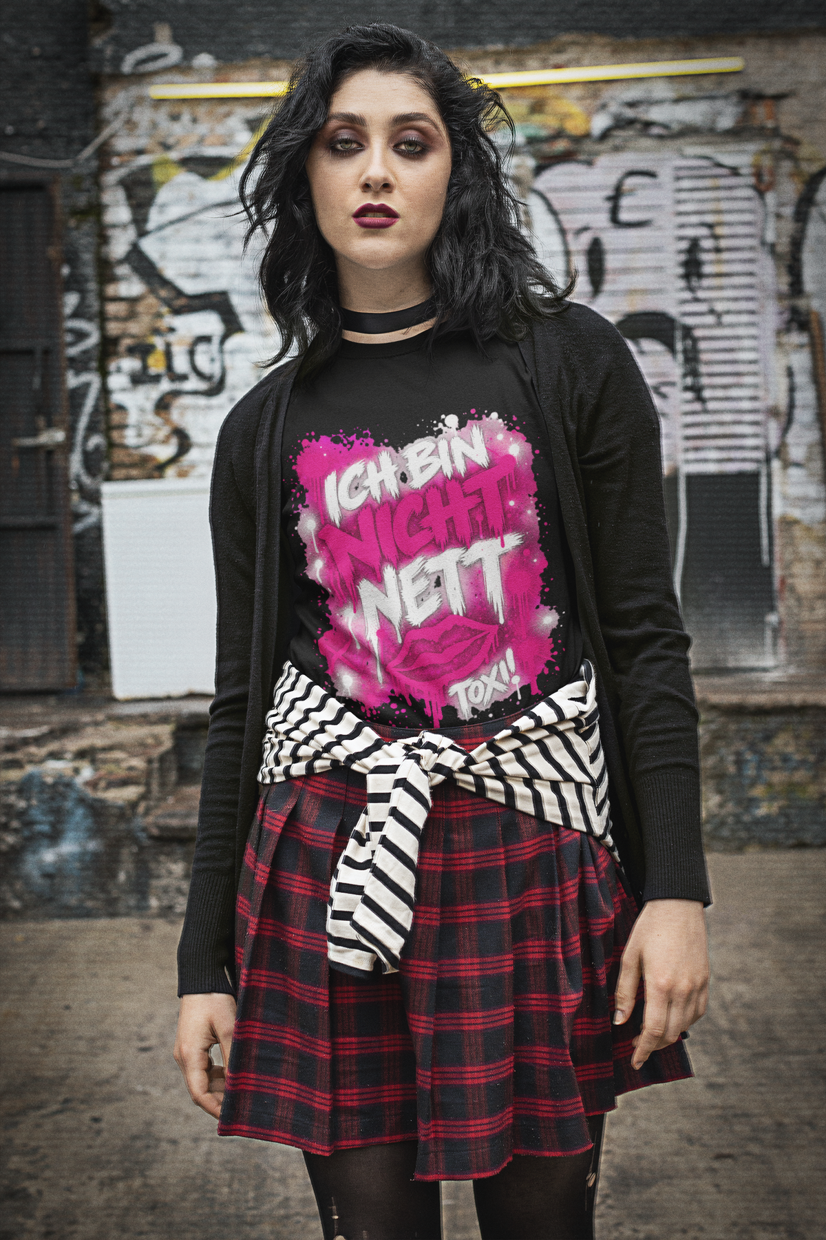 ICH BIN NICHT NETT. 💋 – TOXI Statement-Shirt